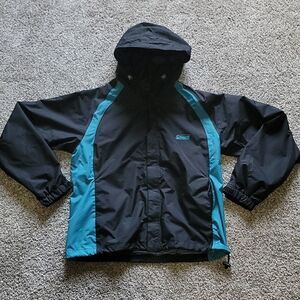 Coleman Rain Jacket‎